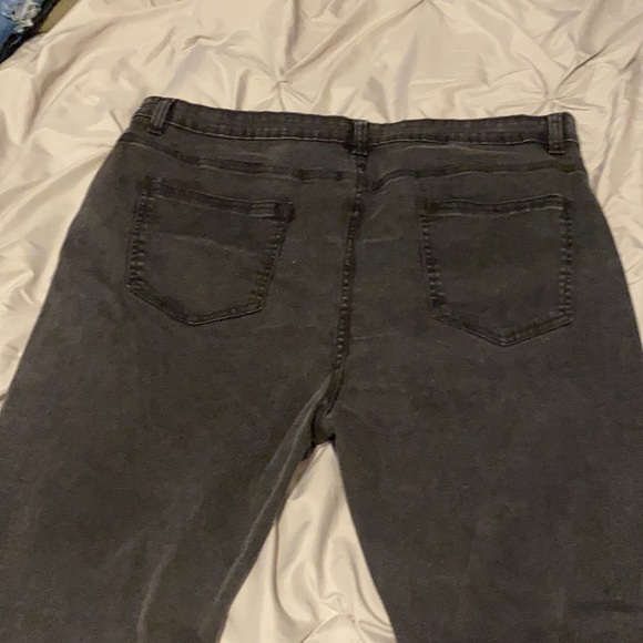 Skinny jeans - Picture 3 of 3